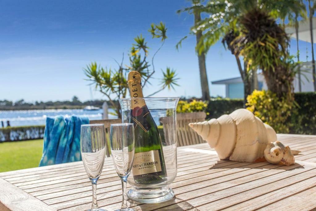 Aparthotel Noosa Quays Esterno foto