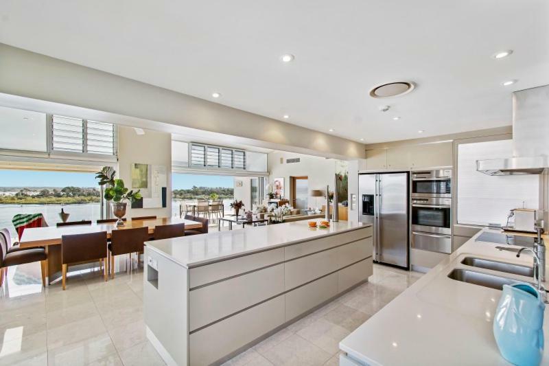 Aparthotel Noosa Quays Esterno foto
